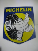 Plaque en metal embouti Michelin 26cm