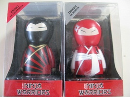 Lot de 2 figurines officielles ninja warriors